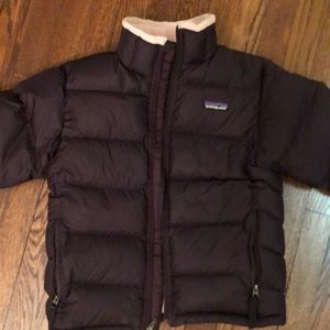 Purple kids Patagonia puffy / puffer jacket